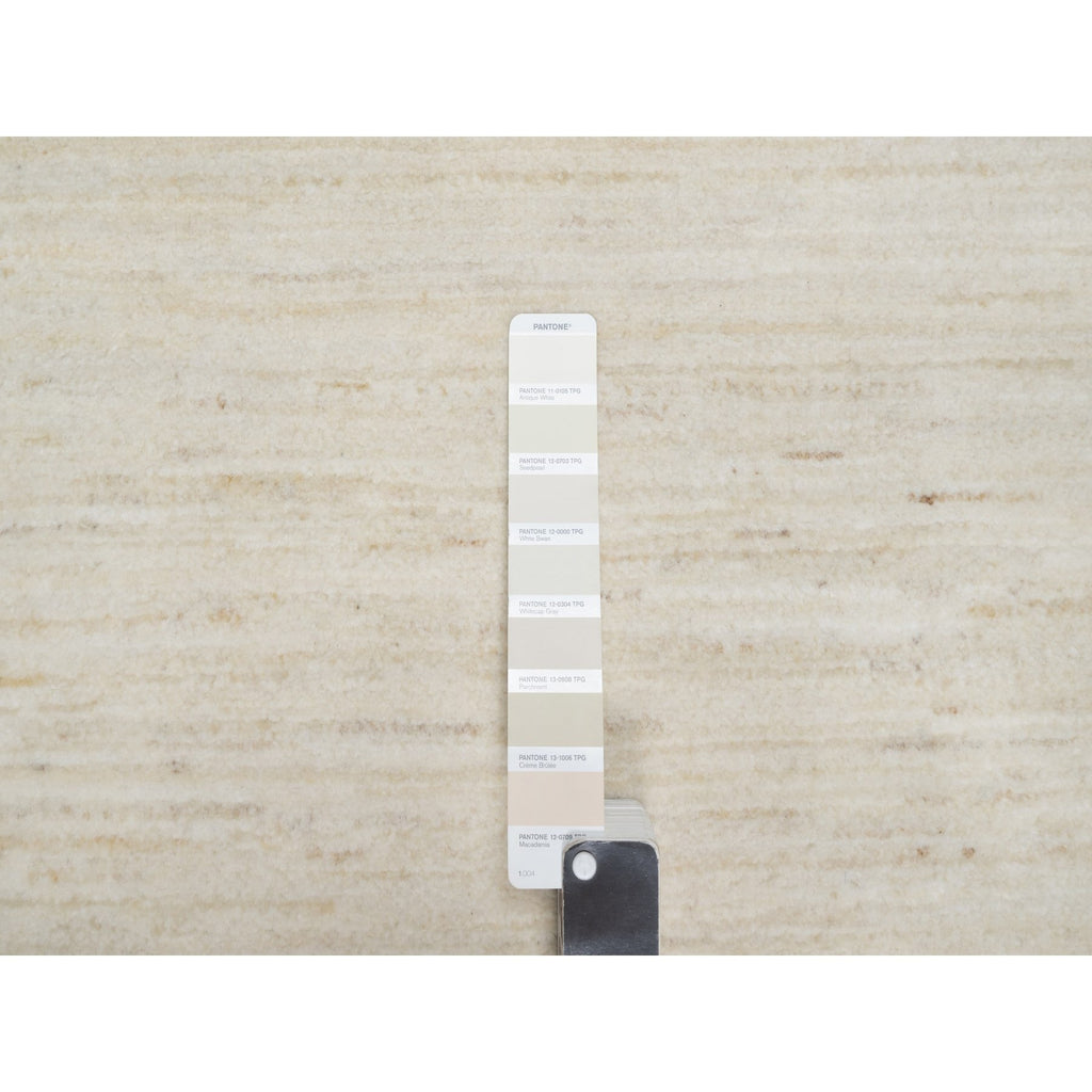 R90764%20004