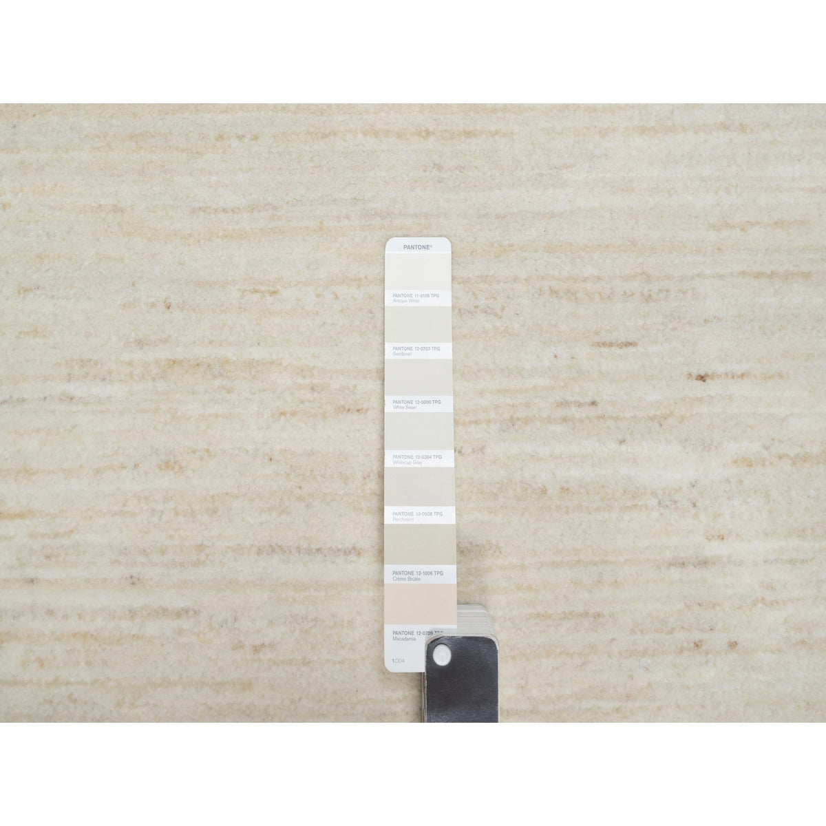 R90764%20004