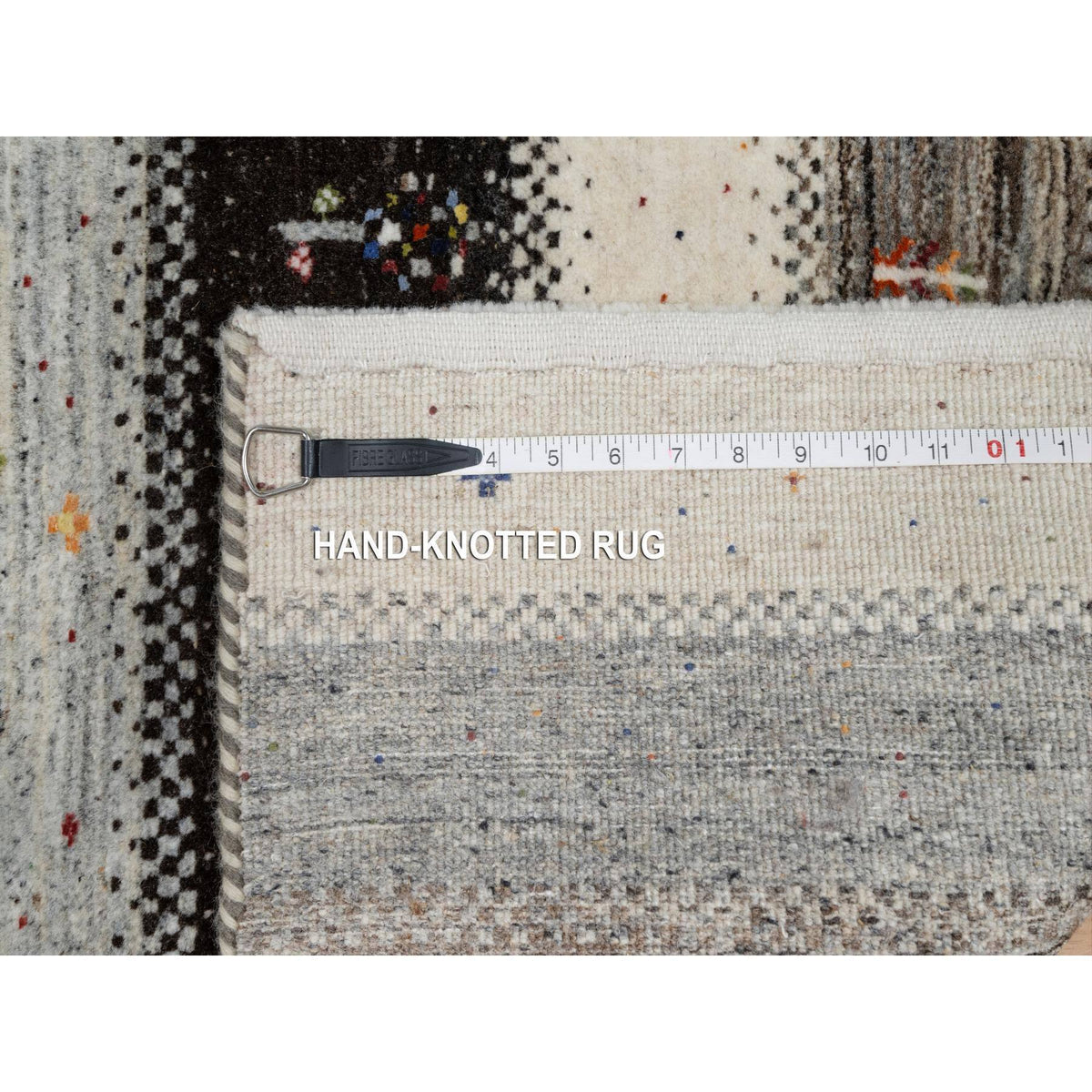 R90774%20008