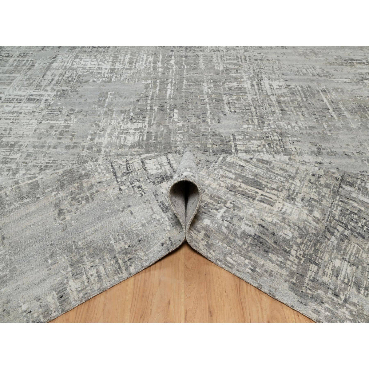 R90837%20006
