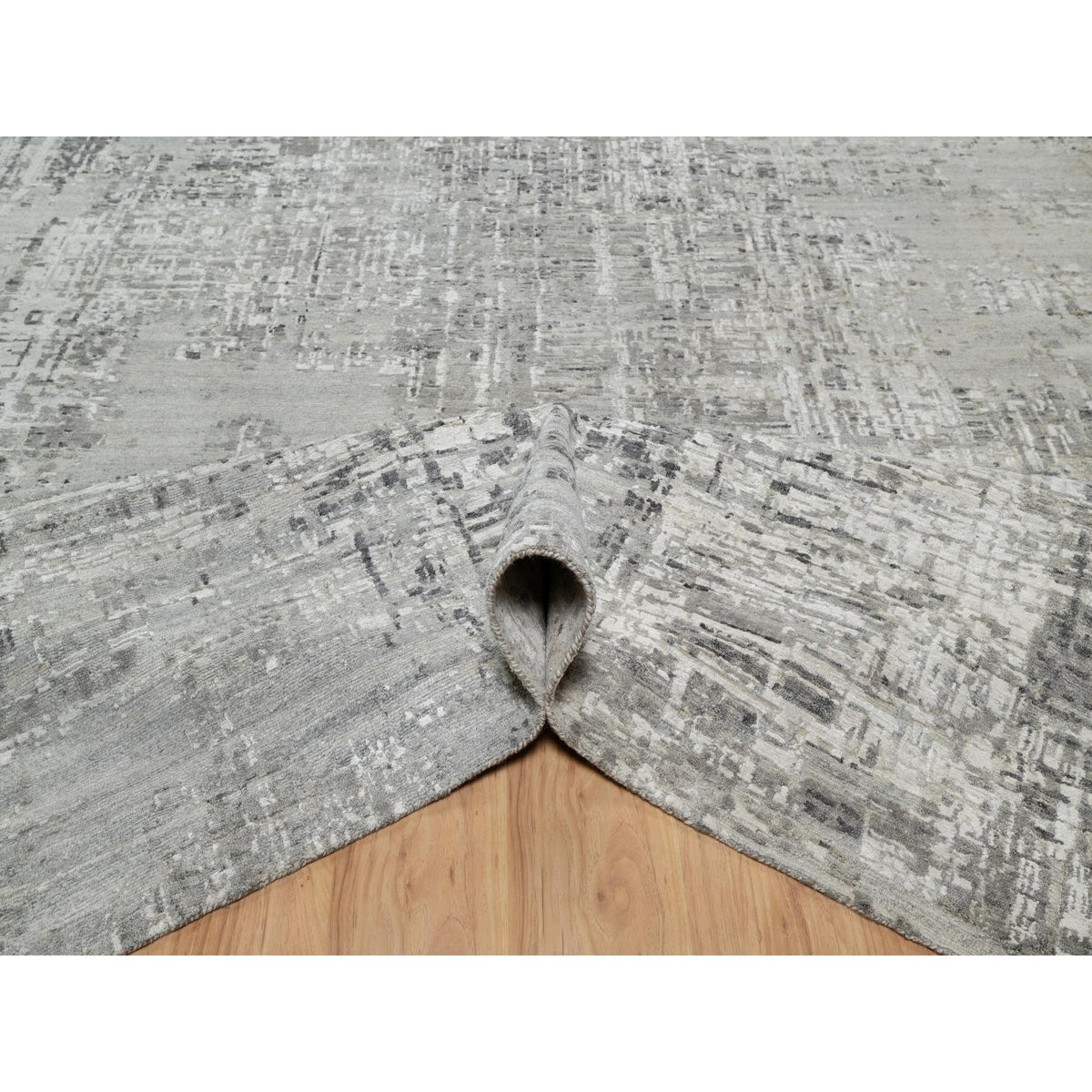 R90842%20006