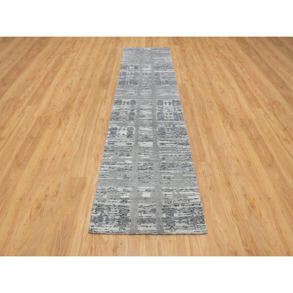 R90843%20002