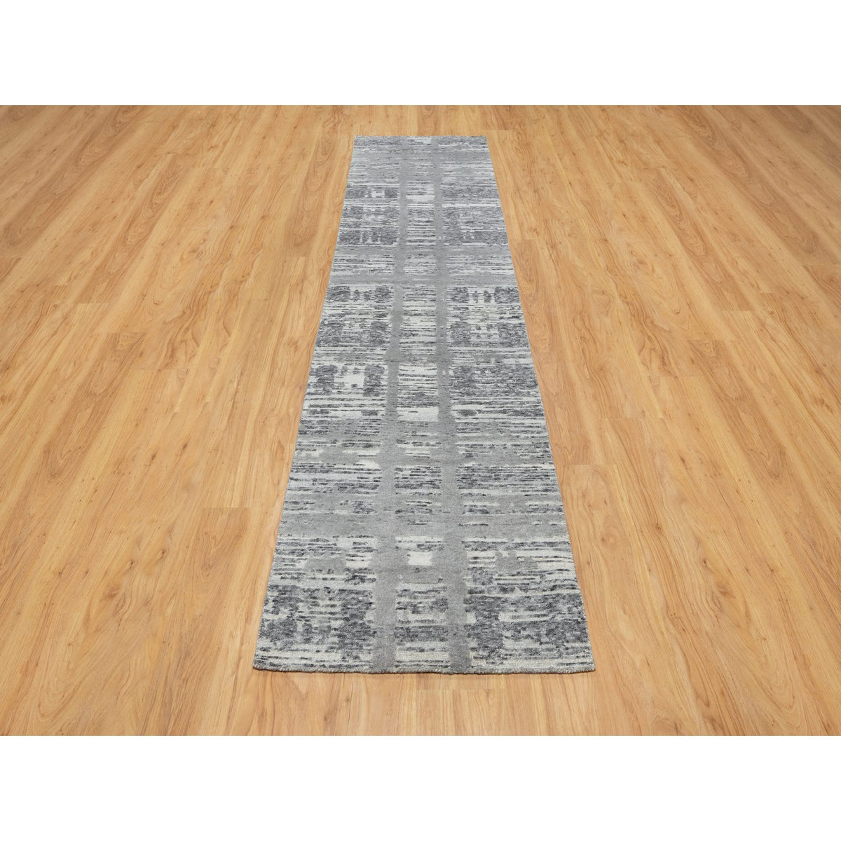 R90843%20002