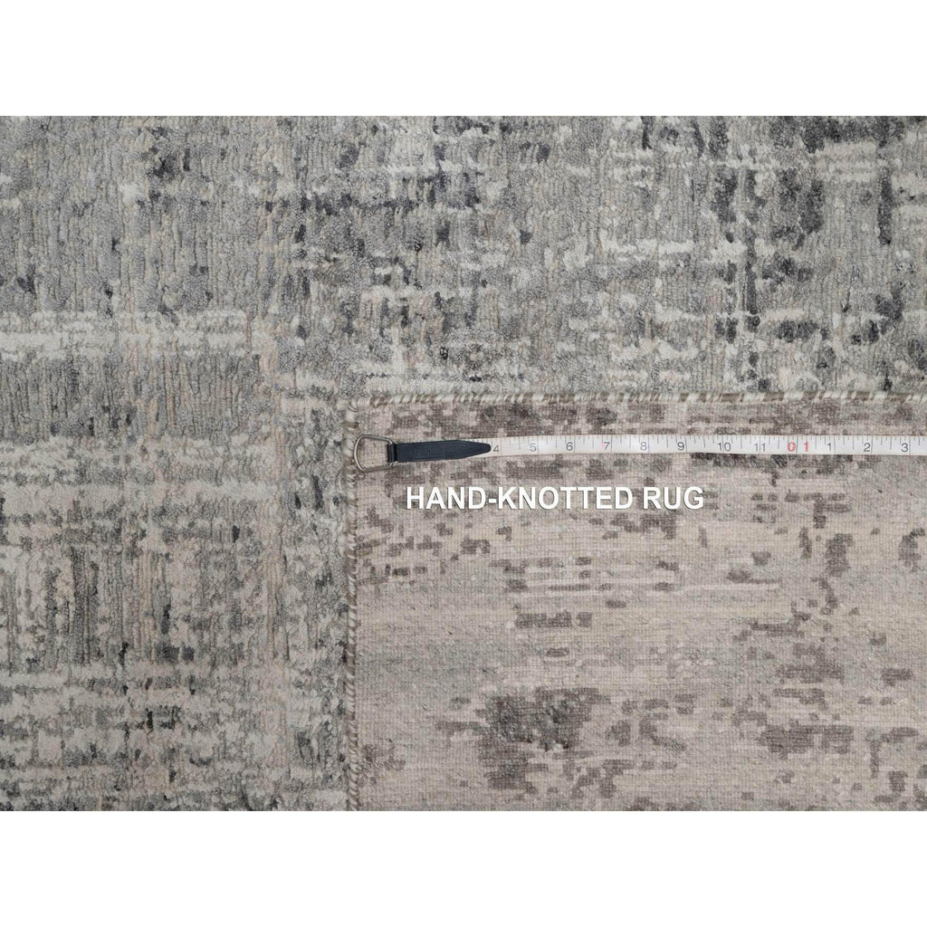 R91282%20012
