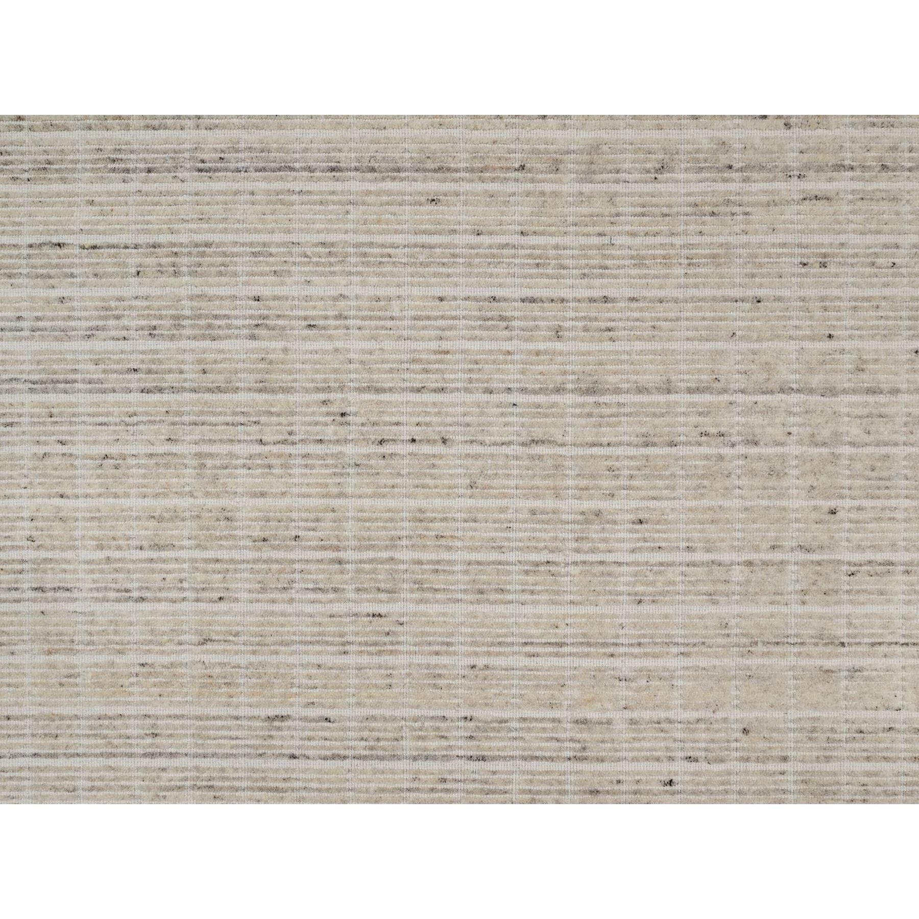 R91684%20009