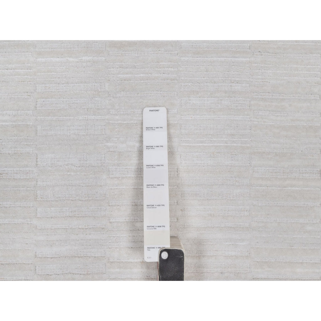R92225%20008
