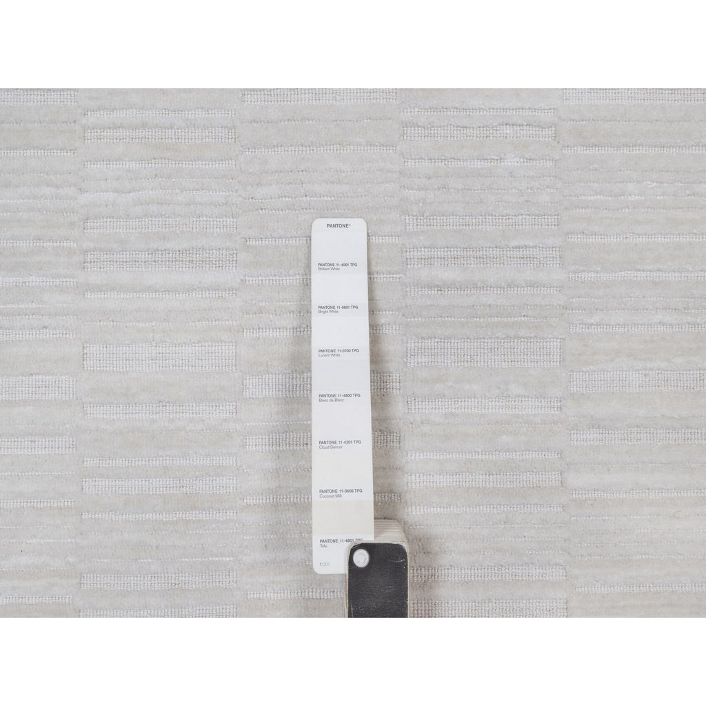 R92227%20008