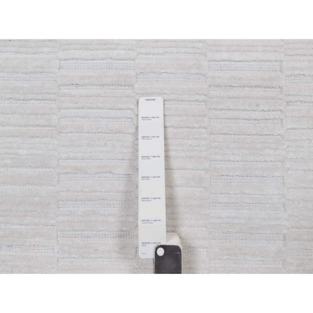 R92228%20008