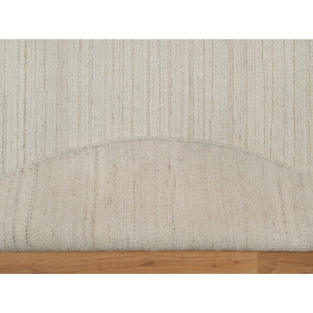 R92258%20003