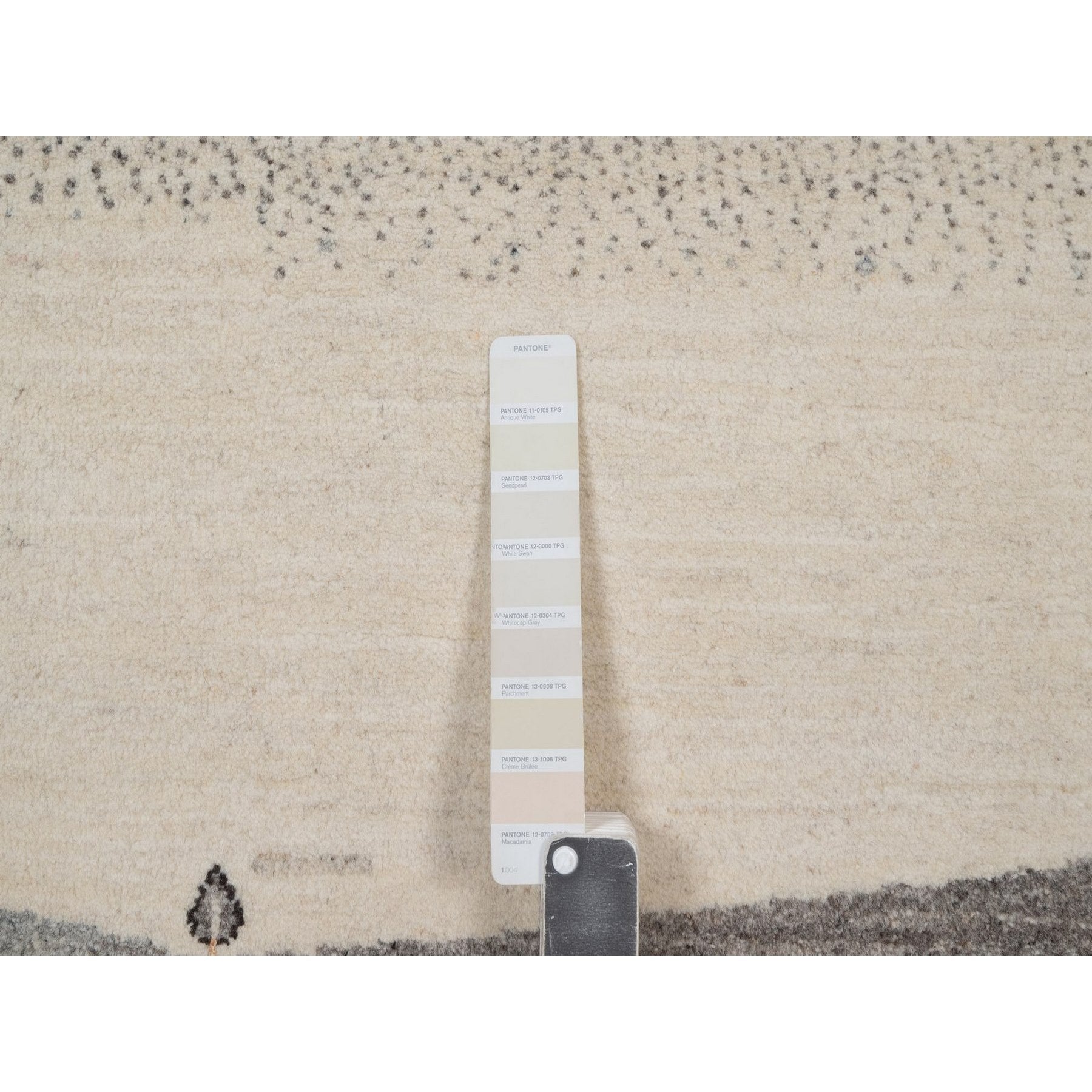 R92748%20008