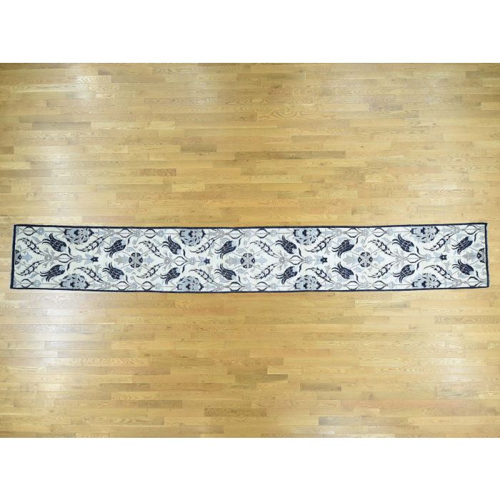 2 6 X17 8 Handmade Arts And Crafts William Morris Design Xl Runner Rug G33694 Oriental Rug Galaxy